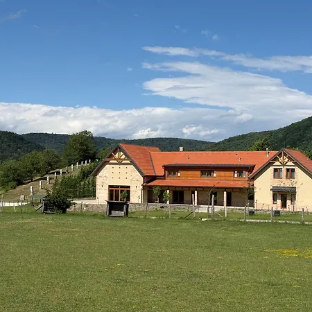 Chata Pilisszentlaszloi Turistaszallas *