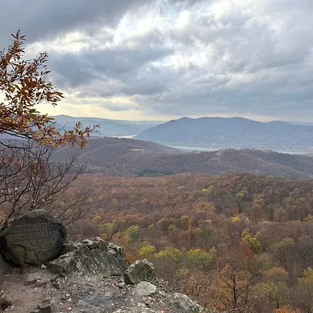 Chata Pilisszentlaszloi Turistaszallas Pilisszentlaszlo